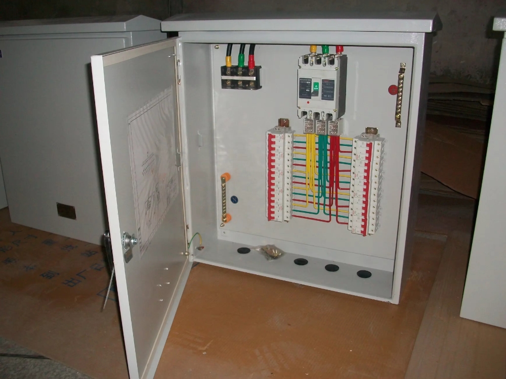 Low-Voltage Distribution Box Supplier: Your Guide to Reliable Electrical Solutions