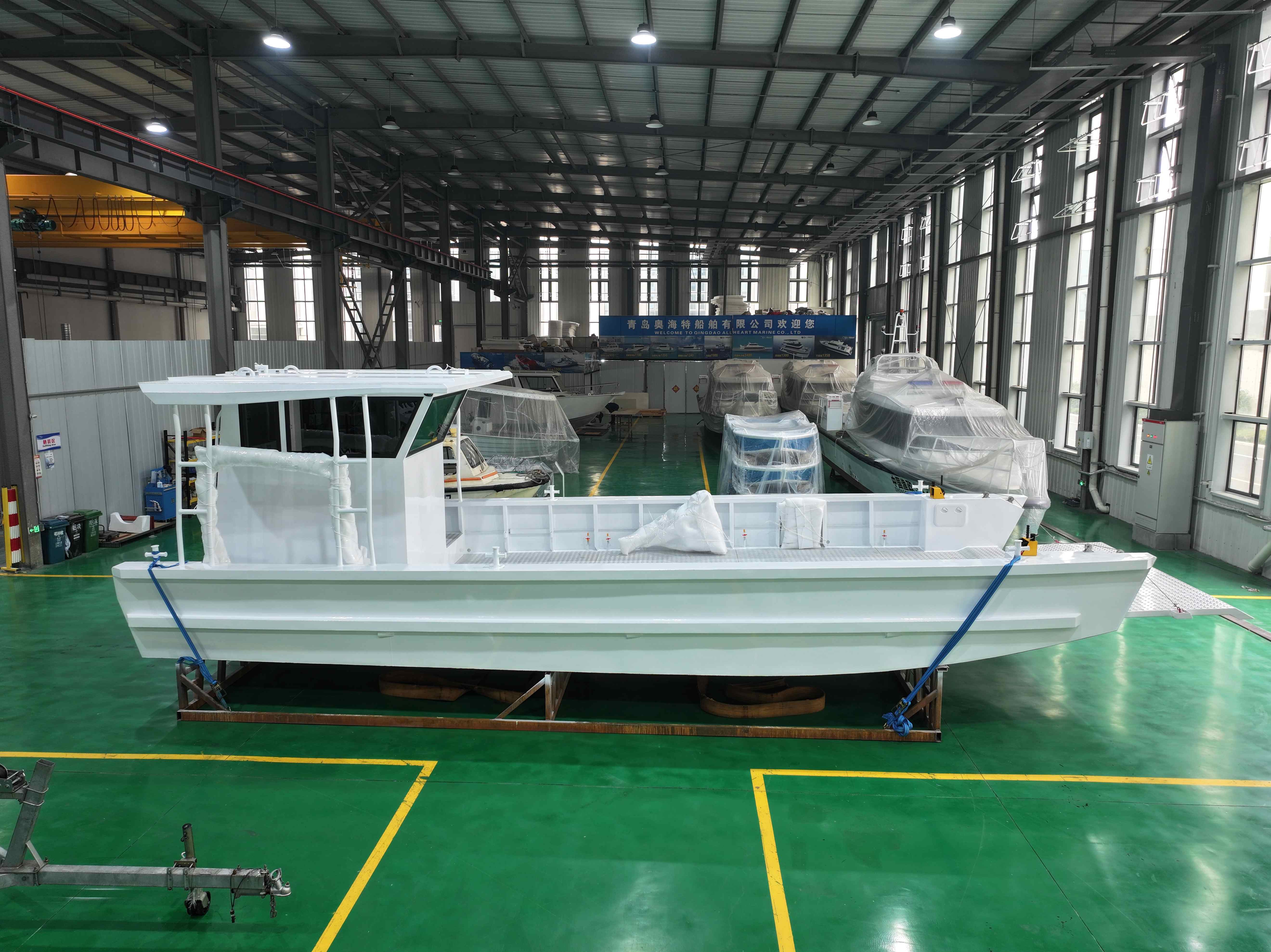 Landing Craft Barge Solutions for Your Marine Construction Needs