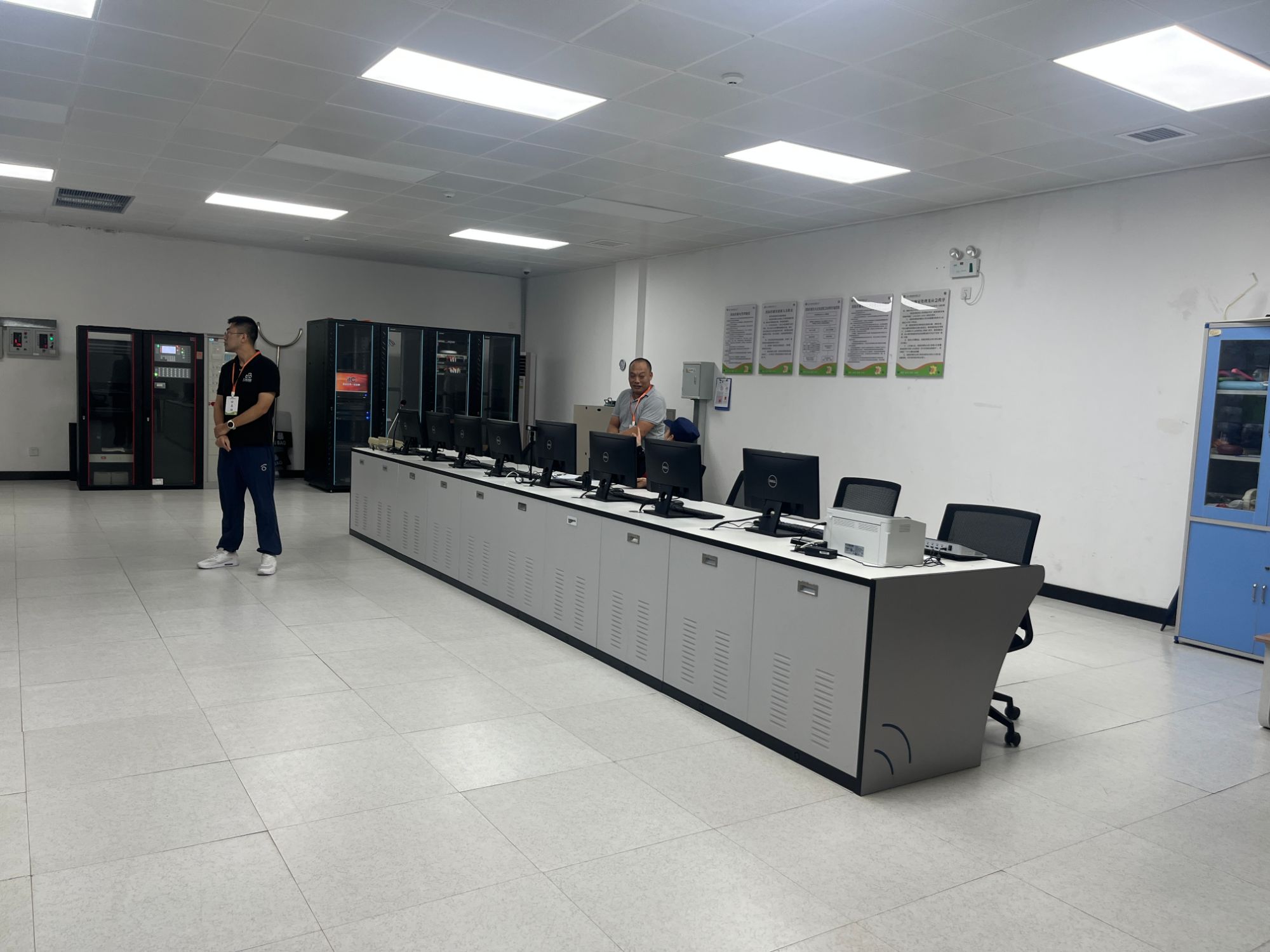 All-Steel Antistatic Floor Vendor Selection Guide for Modern Facilities